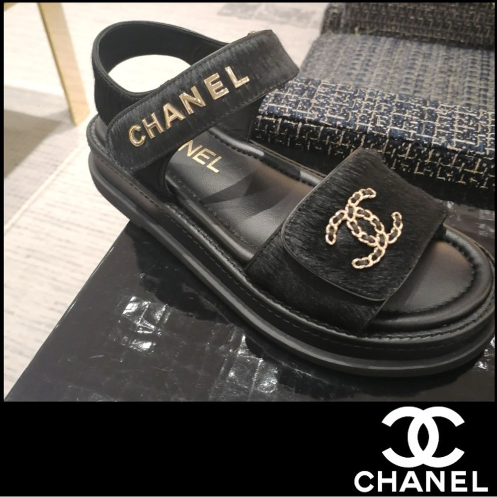 Chanel Dad  24B interlocking CC Logo sandals size 40
